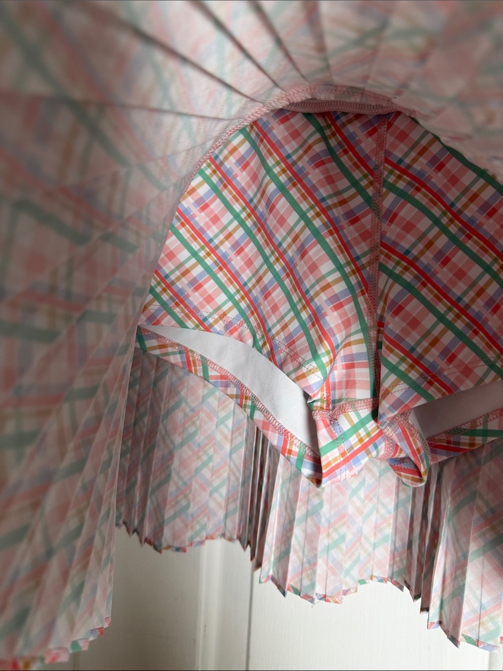 NWOT Women’s Never A Wallflower Club Plaid Pleated Mini Skort in Pink and Mint - Picture 5 of 8